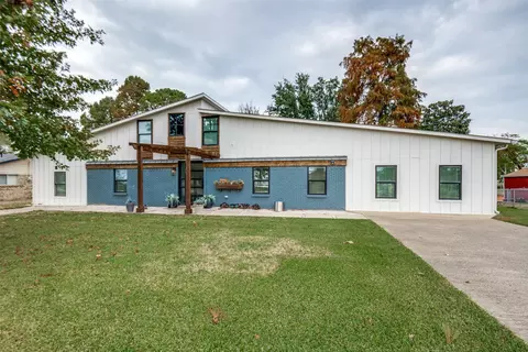 107 Slaughter Ranch Rd, Trinidad, TX 75163