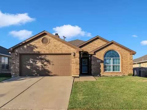 6212 Brooklynn Dr, Fort Worth, TX 76179