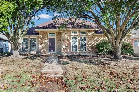 5849 Baker Dr, The Colony, TX 75056