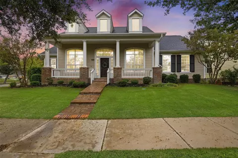 5801 Winter Park Dr, North Richland Hills, TX 76180