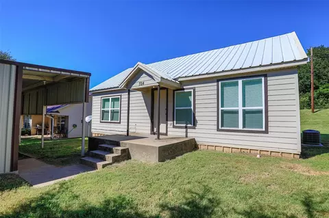 724 Rocky Ridge Flatts Rd, Oak Ridge, TX 76240