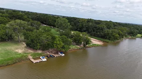 218 Kickapoo Trl, Weatherford, TX 76087