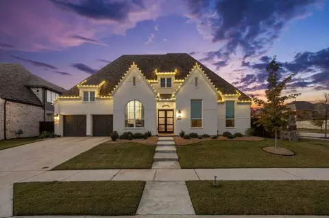 2424 Juniper Ln, Northlake, TX 76226
