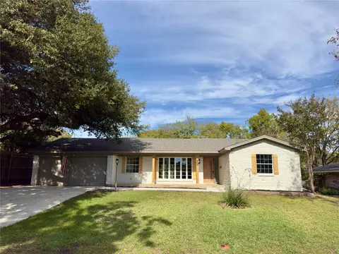 3720 Glenmont Dr, Fort Worth, TX 76133