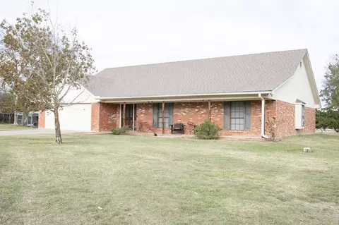 1007 Huisach St, Mexia, TX 76667