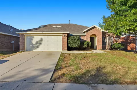 1409 Pheasant Run Trl, Fort Worth, TX 76131