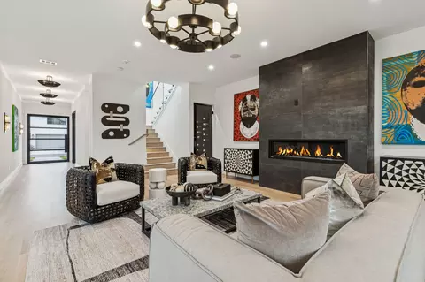 7707 Robin Rd, Dallas, TX 75209