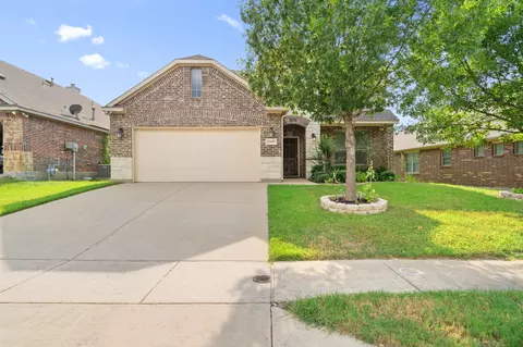 12437 Lonesome Pine Pl, Fort Worth, TX 76244