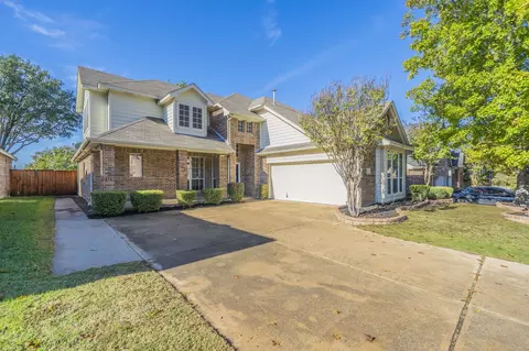 7042 Hedgebrook Dr, Dallas, TX 75249