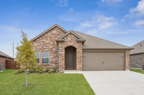 645 Blissful Bnd, Lavon, TX 75166