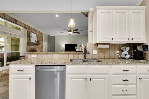 10516 T Bury, Waco, TX 76708 photo 11