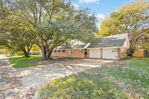 4209 Ashmore Dr, North Richland Hills, TX 76180