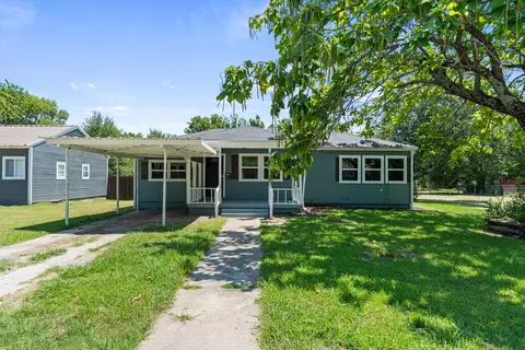 566 Loraine Cir, Greenville, TX 75401
