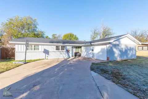 2310 Hollis Dr, Abilene, TX 79605
