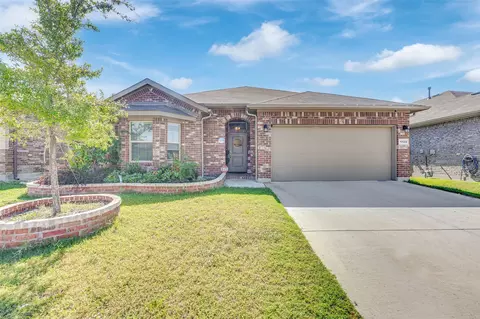 1120 Gillespie Dr, Justin, TX 76247