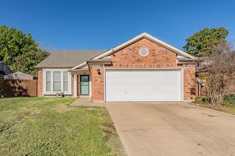7801 Ivy Ln, Rowlett, TX 75089
