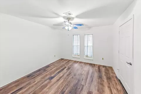 Bedroom - 1812 Trinity Dr, Waco, TX 76710 photo 3 of 3