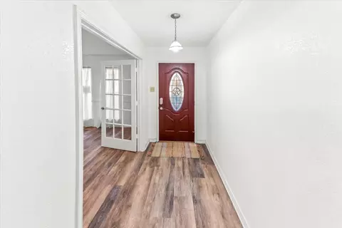 Entry Way - 1812 Trinity Dr, Waco, TX 76710 photo 1 of 1
