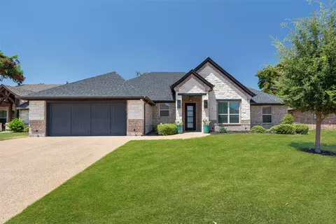 1019 Anna Cir, Granbury, TX 76048