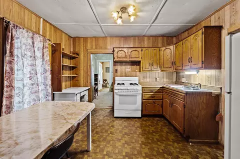 Kitchen - 512 S Lamar Ave, Denison, TX 75021 photo 2 of 2