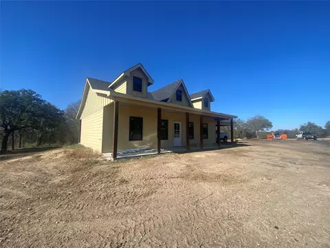 2001 Hoopers Ct, Weatherford, TX 76085