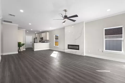Living - 303 Paschall Blvd, Mabank, TX 75147 photo 4 of 5