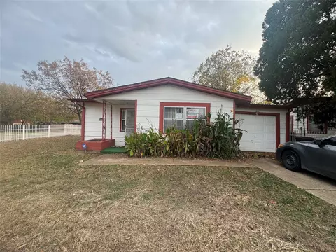 4428 Crenshaw Ave, Fort Worth, TX 76105