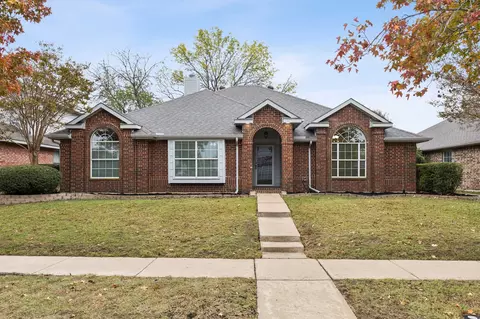10701 Castle Dr, Frisco, TX 75035