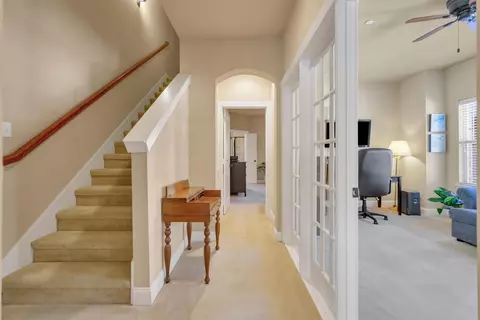 920 Brook Forest Ln, Euless, TX 76039 photo 18