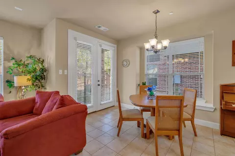920 Brook Forest Ln, Euless, TX 76039 photo 15