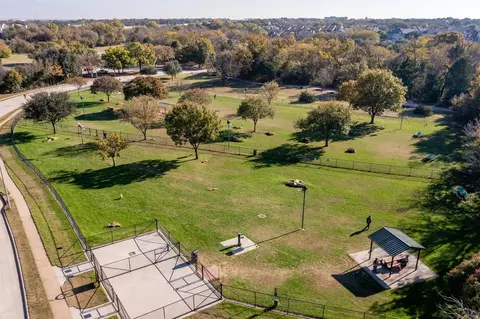920 Brook Forest Ln, Euless, TX 76039 photo 33
