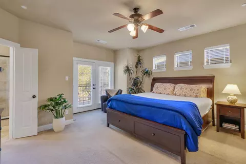 920 Brook Forest Ln, Euless, TX 76039 photo 4