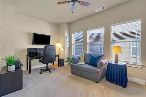 920 Brook Forest Ln, Euless, TX 76039 photo 5