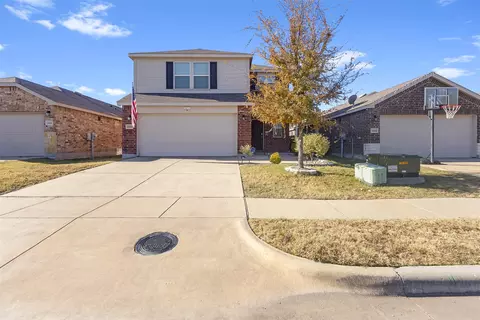 1063 Spofford Dr, Forney, TX 75126