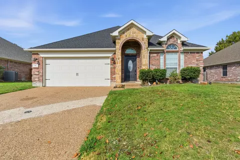 147 Overland Trl, Willow Park, TX 76087