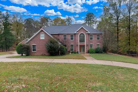 918 Country Club Cir, Minden, LA 71055