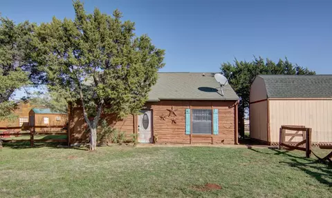 101 Hide Away Dr #2, Strawn, TX 76475