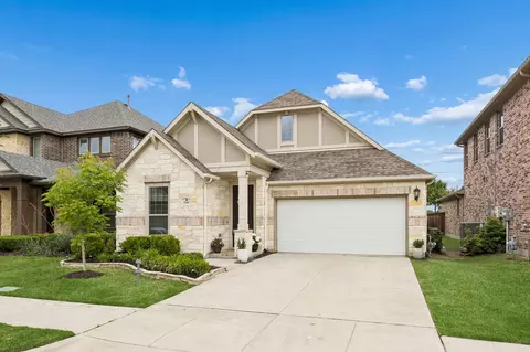 2145 Bonnell St, Carrollton, TX 75010