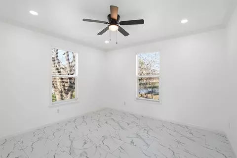 Bedroom - 808 E Pecan Ave, Waco, TX 76704 photo 1 of 4