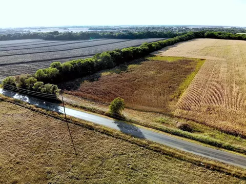 765 Holder Rd, Waxahachie, TX 75165