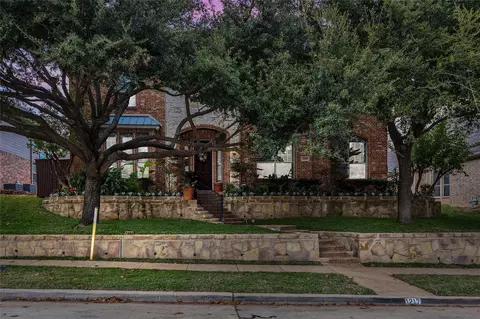 1217 Wynne Dr, Garland, TX 75044