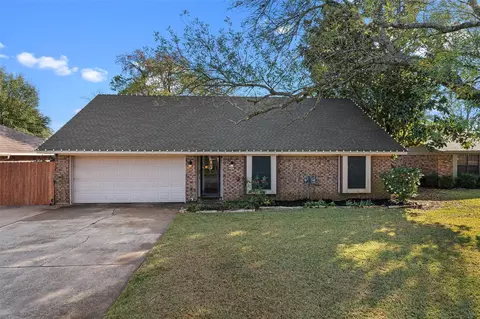 2643 Brown St, Bossier City, LA 71111