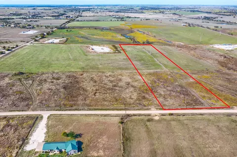 6632 Woodard Ave, Cleburne, TX 76033