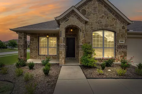 4905 Westlake Dr, Garland, TX 75043