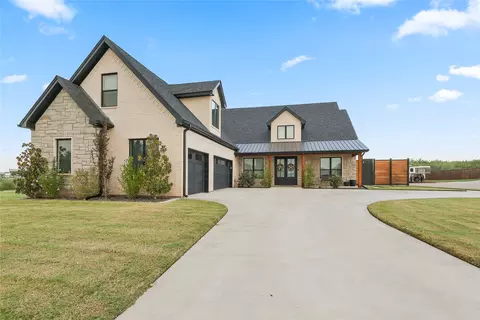5211 Stone Lake Dr, Wichita Falls, TX 76310