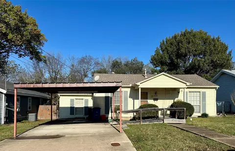606 Travis St, Ennis, TX 75119