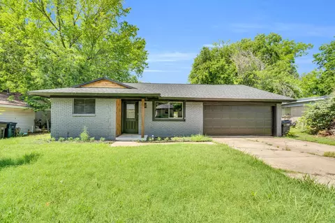 3482 Bandera Rd, Fort Worth, TX 76116