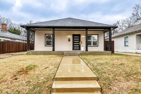 713 S Willomet Ave, Dallas, TX 75208