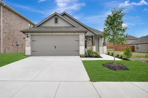 746 Gentle Bird Dr, Lavon, TX 75166