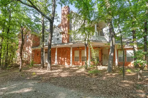 750 Pearl Cv, Oak Point, TX 75068